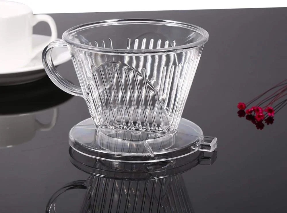 img_3654 قمع V60 بلاستيك شبيه كاليتا بمقبض | مقاس 02Plastic V60 Dripper Kalita-Style with Handle | Size 02 - الصورة 1